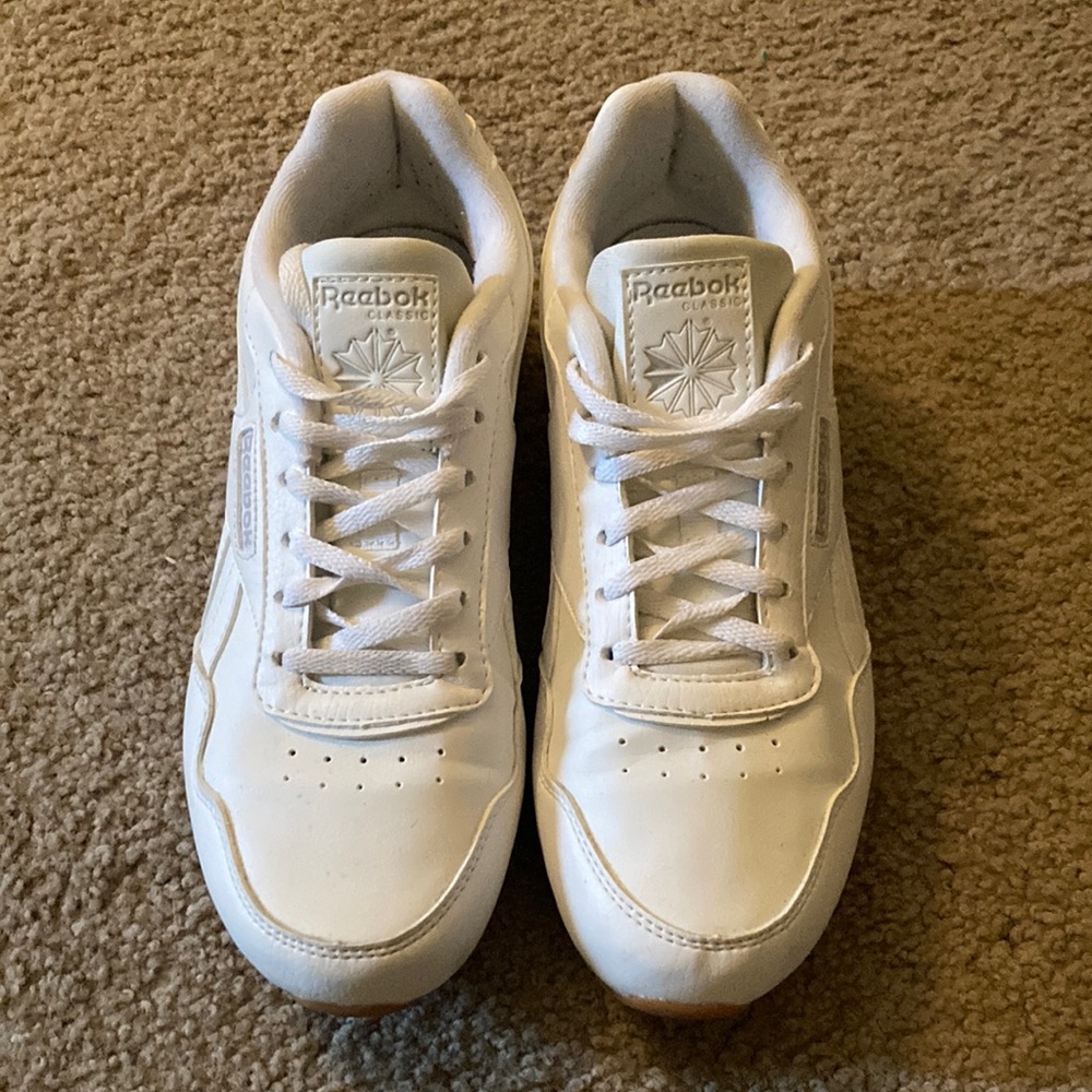 Reebok women’s tennis shoes